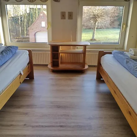 Monteurzimmer An Der Schlei Quarto em Acomodações Particulares Rabenkirchen-Faulück